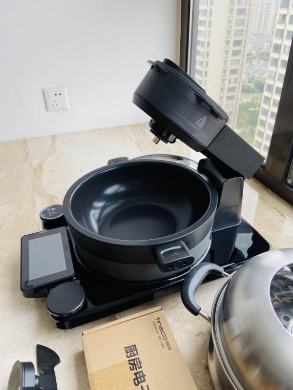 一鍵秒變大廚，拯救不會做菜的你——食萬2.0智慧炒菜機使用體驗