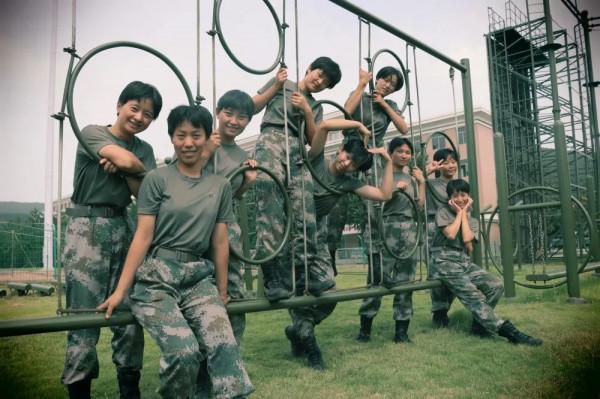 在軍營，有一種驕傲叫：“00後”女兵！