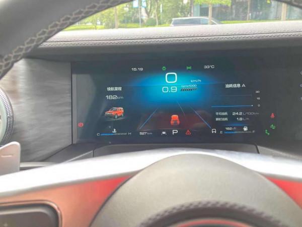 好看、好用、好玩，坦克300城市版首次動態試駕