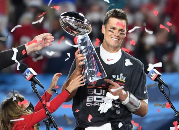 7屆超級碗冠軍！NFL傳奇球星湯姆-布雷迪正式宣佈退役