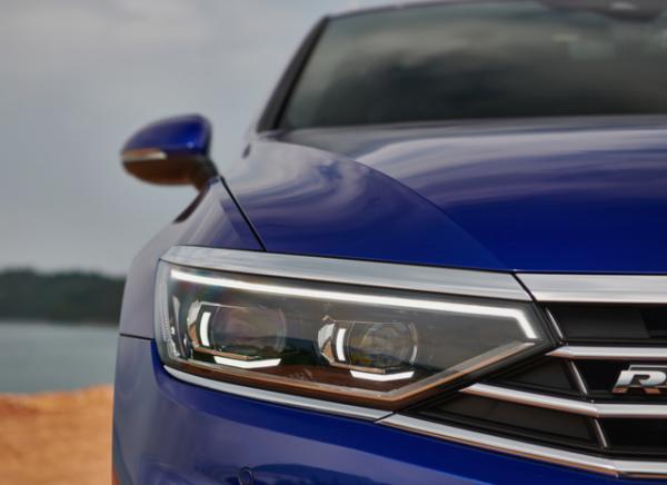 德國原裝進口,配10氣囊+11個音響,大眾新車20多萬還是可變懸架 德國原裝進口,配10氣囊+11個音響,大眾新車20多萬還是可變懸架