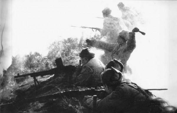 “鋼7連”的傳奇一戰：85人打敗一個營，一把軍號嚇跑敵人王牌