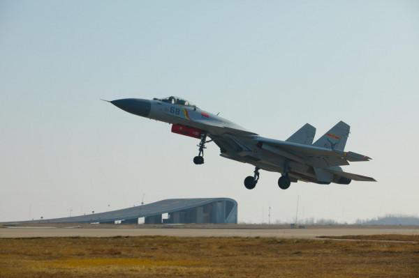 飛鯊展翅！跨晝夜飛行訓練開始