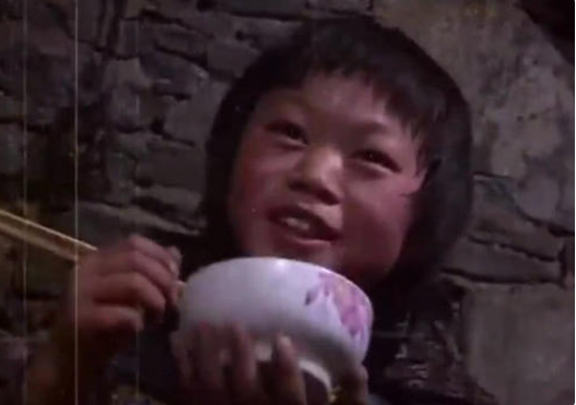 《變形記》梁訓：一人一豬留守6年，吃過最好的是豆腐