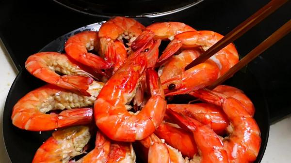 做大蝦，最忌加水煮，教你正確做法，蝦肉細膩不柴，味道鮮美不腥