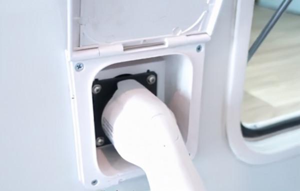 定製一臺只屬於你的房車？外觀到內飾任你發揮，賽沸爾無拓展房車