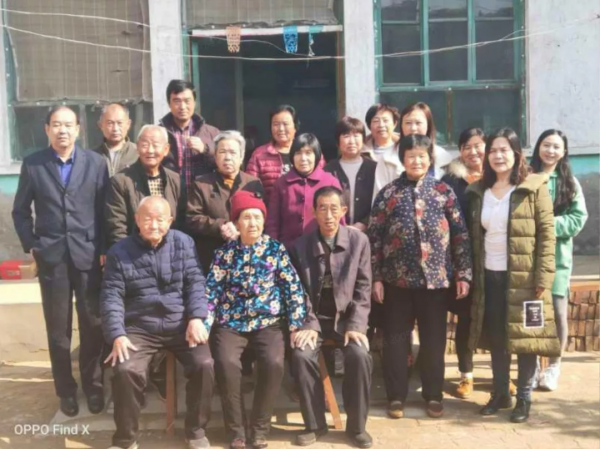 她被拐40年,到老才找到家,85歲母親做了這件小事,感動無數網友 她被拐40年,到老才找到家,85歲母親做了這件小事,感動無數網友