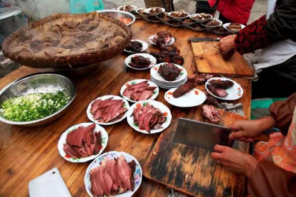 農村酒席上的5道特色菜，比大酒店還好吃！這才是真正的美食