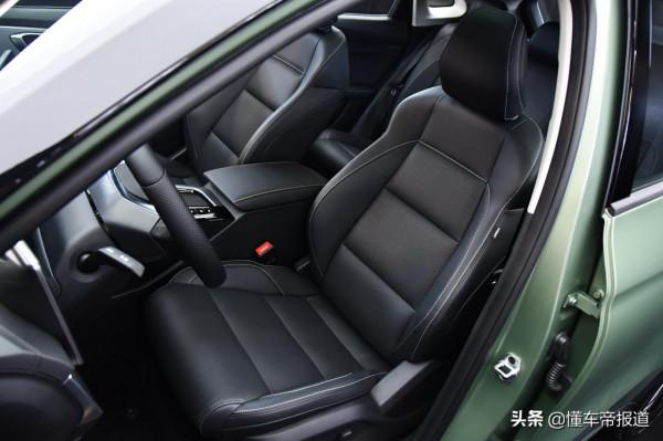 新車|聯屏式設計更具科技感 名爵MG ONE內飾解析 新車|聯屏式設計更具科技感 名爵MG ONE內飾解析