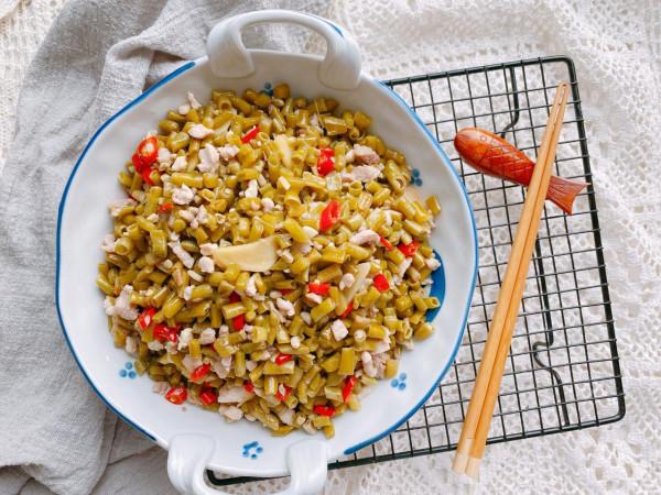 想吃酸豆角自己在家做，2種醃製方法，2天就能吃，酸辣脆爽不變質