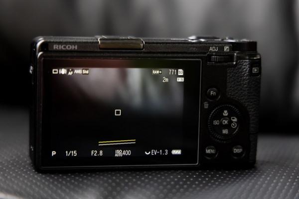 比iPhone 13還難搶到 理光GR IIIx相機評測