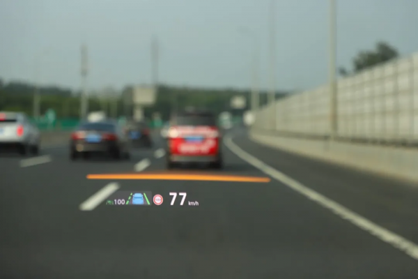 大廠發力很可怕!軸距2765mm空間越級,配超酷“黑科技” 大廠發力很可怕!軸距2765mm空間越級,配超酷“黑科技”