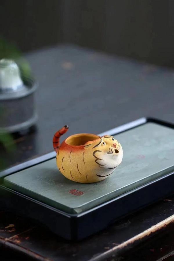 老虎，逼真嗎？