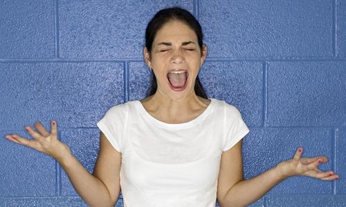 婦科醫生：女性過了50歲，需要及時補充4種營養素，別忽視