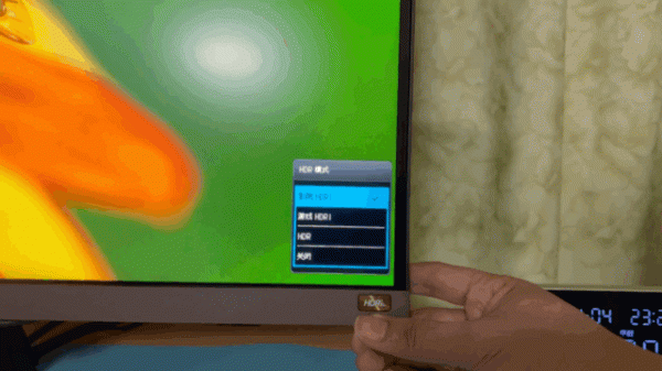 打造居家影音娛樂區，從入手一臺顯示器開始