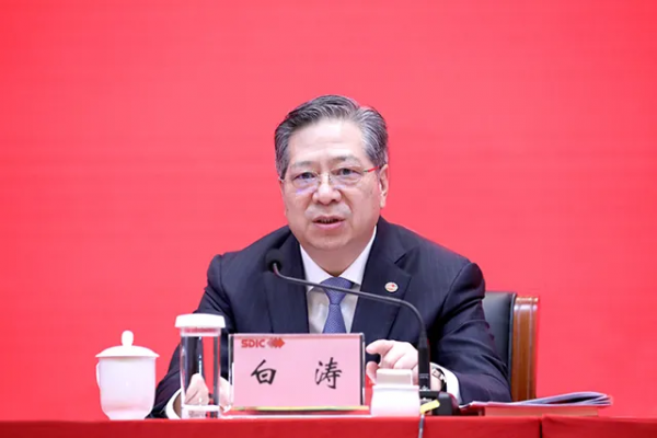 中央決定，白濤履新