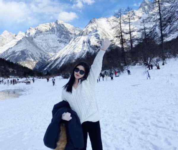 和閨蜜開著君越一起去西藏