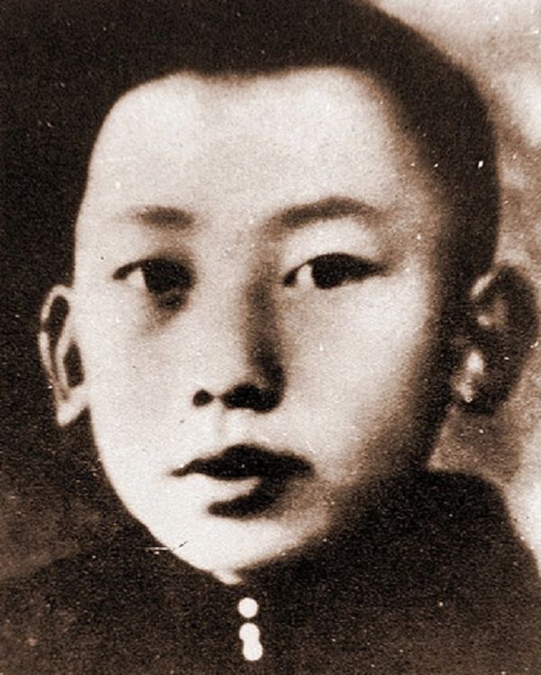 1976年，陝西老農挖地基時發現一堆人骨，8年後中央派來調查組