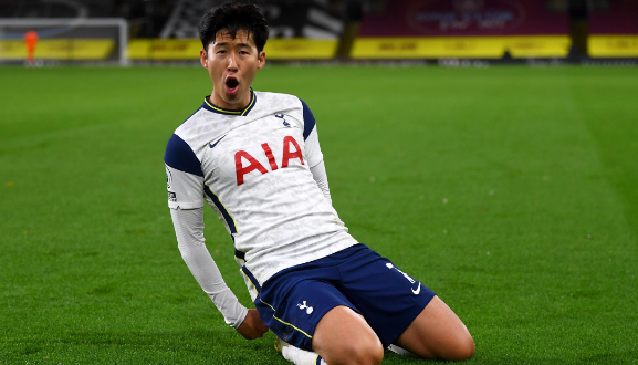 有哪些足球運動員在巔峰的時候被公認為“亞洲第一人”？