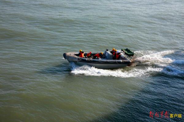 火力十足！東部戰區海軍某驅逐艦支隊拉開新年度訓練大幕
