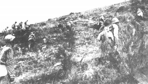 電影《長津湖》中有志願軍戴鋼盔，在真實歷史上情況如何？