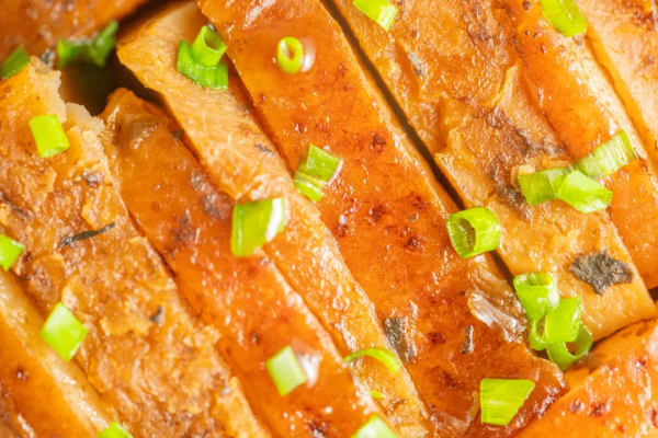 過節餐桌必備的這道硬菜，研究了超省心的新做法，學會特有排面