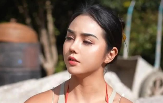 現代版孫二孃胡鬧鬧：全網最彪悍的村婦，回懟網友：有團隊咋了？