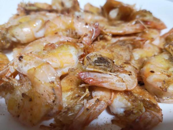 簡單粗暴的椒鹽油爆蝦