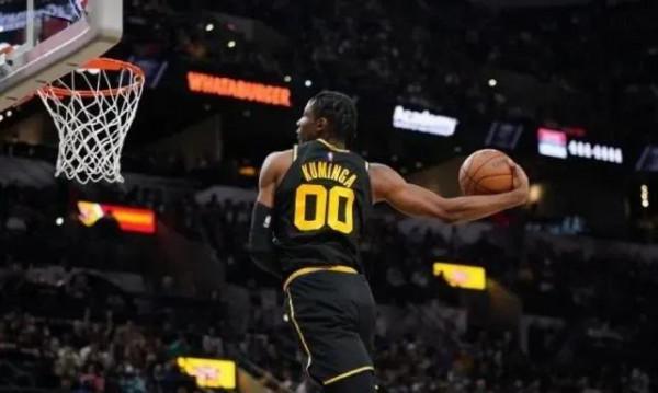 NBA西部排名，太陽、勇士競爭第一，灰熊成為驚喜，湖人令人意外