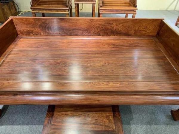 老料黃花梨三圍獨板羅漢床