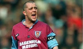 足壇奇葩故事(8)：警方隨機調查比賽，牽出六名國腳賭球