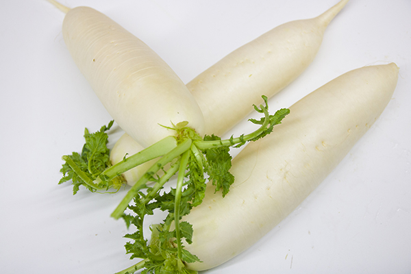 “冬吃蘿蔔賽人參”蘿蔔有營養，常吃身體棒，但有3類人不宜多吃