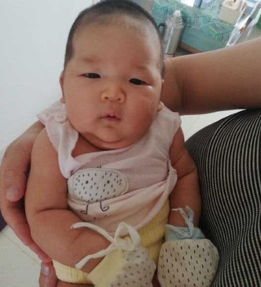 6個月是寶寶成長“分水嶺”，６大發育特點家長早了解，別養錯