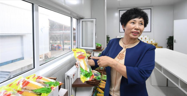 東北農村大媽賣玉米成功逆襲，帶動1000餘人就業，年收入過千萬