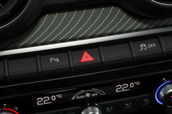 試駕奧迪Q2L e-tron，售價24.38萬，純電續航325km，家用代步合適