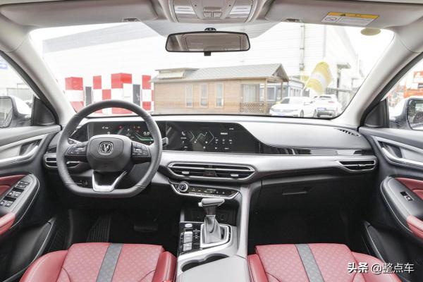 既好看又耐用,三輛頂配不過10萬的緊湊型家轎,是否有你的菜? 既好看又耐用,三輛頂配不過10萬的緊湊型家轎,是否有你的菜?