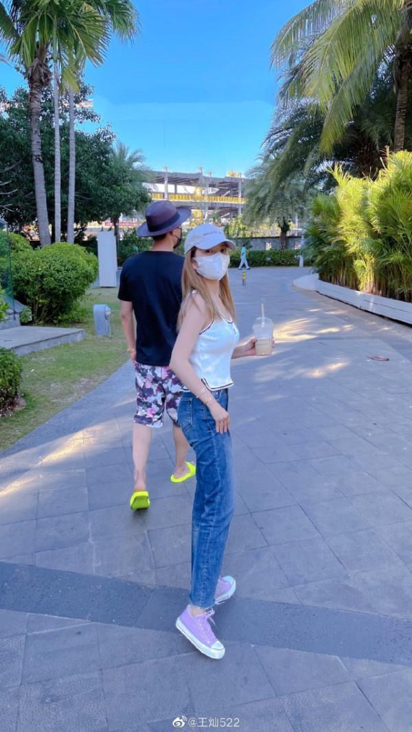 杜淳老婆自曝體重82斤，比baby還瘦被質疑P圖回應：可直播上稱