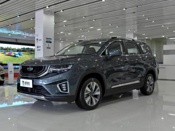 空間大到沒朋友，LED大燈，低油耗，實拍豪越