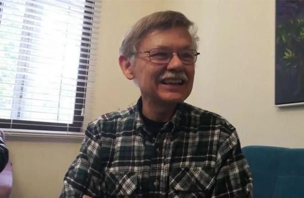 美籍教授潘維廉:攜妻子遠赴中國,先後4次申請綠卡只為成中國人 美籍教授潘維廉:攜妻子遠赴中國,先後4次申請綠卡只為成中國人