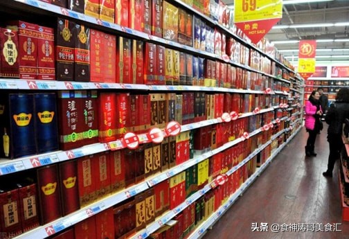 年底了，5款“純糧酒”趕緊囤，價格實惠口感好，朋友小聚有面子