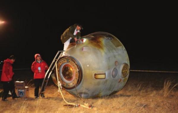 價值3000萬元的艙外航天服，為何無法被帶回地球？