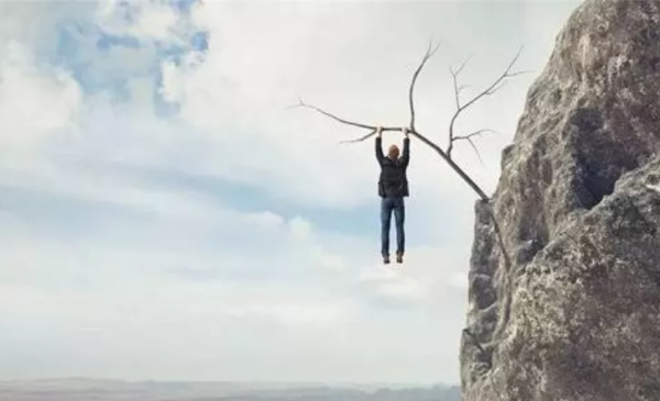 過會一年難獲註冊 創業板IPO&quot;最大釘子戶&quot;邁赫機器人緣何&quot;難產&quot;？