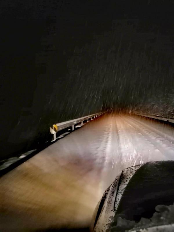 去年除夕夜，我單人單車的風雪高原歷險記