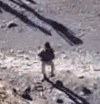 自古學渣文具好？為了能在冷兵器佔優，邊境印軍裝備了電擊三角叉