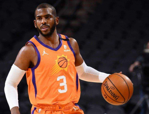 慘敗！保羅下半場僅得2分，也有發揮失常的時候，遭遇里程悲