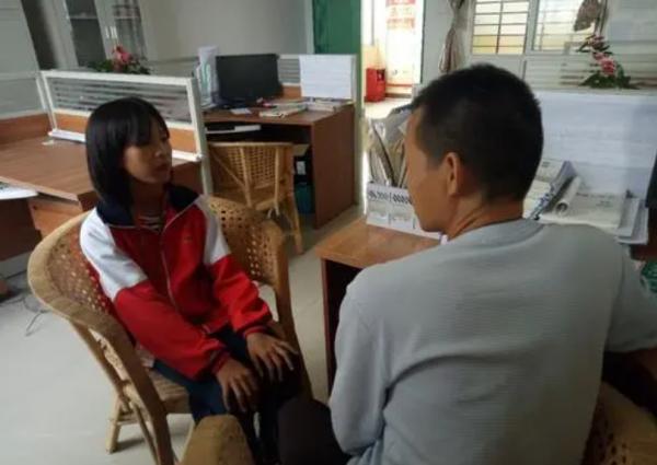 學生獎狀能開展覽，家長卻高興不起來，直言：都是廢紙不如不要