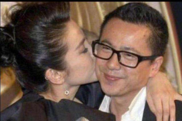 &OpenCurlyDoubleQuote;華誼兄弟&rdquo;王中軍，也走到了今天