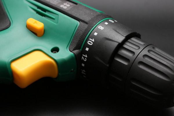 不是手工男家裡是否需要備一把電鑽?世達SATA 電鑽05806 使用有感 不是手工男家裡是否需要備一把電鑽?世達SATA 電鑽05806 使用有感