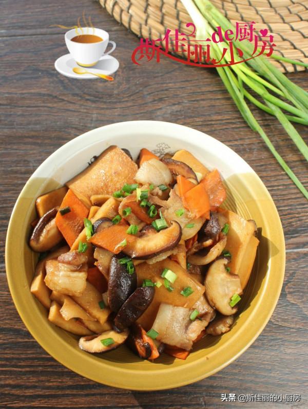 秋天進補要多吃這菜，鮮美又便宜，我三天兩頭必做一次汁都不剩下