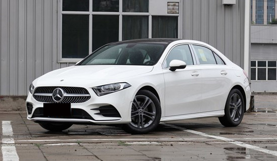 北京賓士A級長軸版上市 售21.48萬元起 北京賓士A級長軸版上市 售21.48萬元起